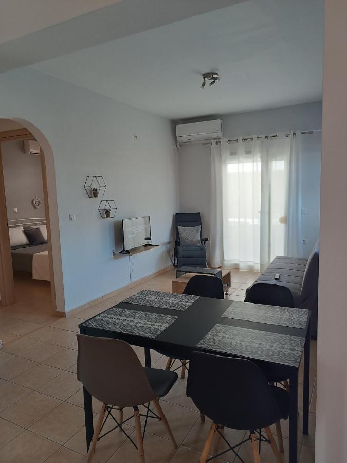 Vasilis Apartment Rafina  Ngoại thất bức ảnh
